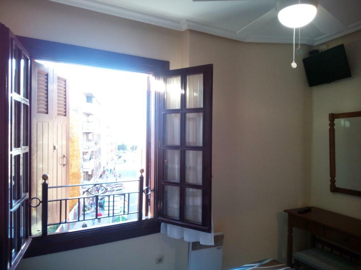 Los Fronterizos Hotel Irun Luaran gambar