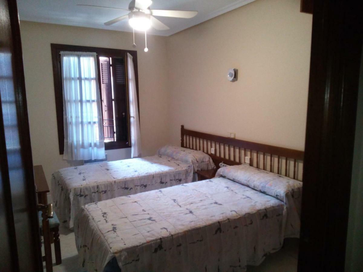 Los Fronterizos Hotel Irun Luaran gambar
